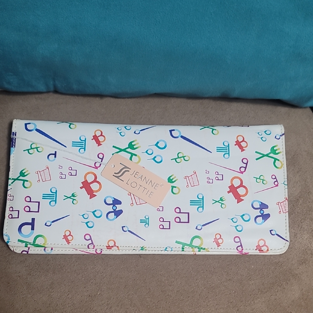 Jeanne Lottie White Multicolor Wallet/Travel Organizer